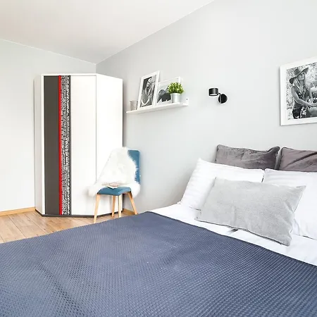 Rent Like Sienna 63 Apartmán Varšava
